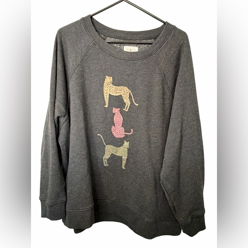 Lou & Grey Charcoal Fleece Pullover Cheetah Graphic